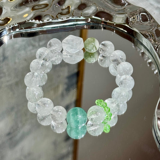Clear quartz with green fluorite