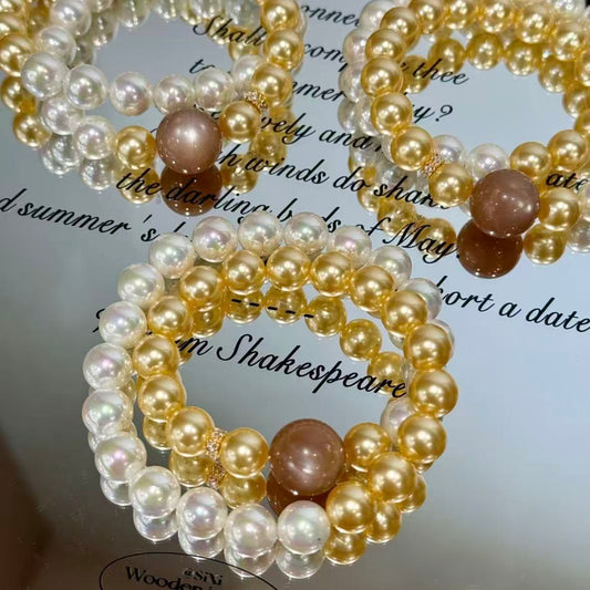 Sun stone with shell