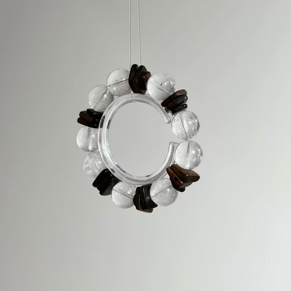 Chip wood with clear quartz