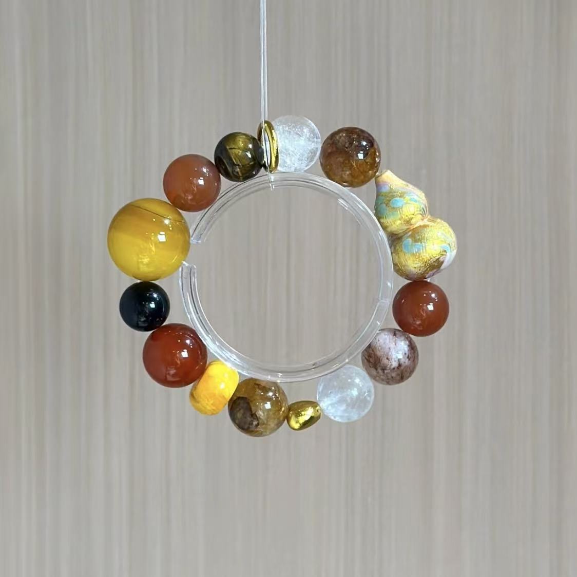 Agate with lacquer Hulu